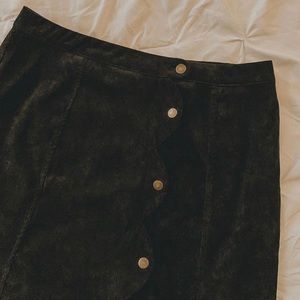 dressup boutique button-up skirt